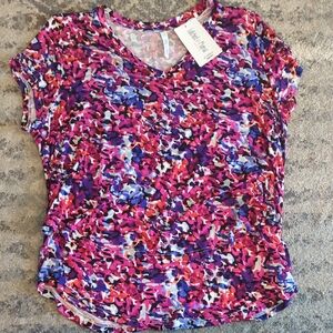 Latched Mama Pink Purple Multi-Color V-Neck Short Sleeve Tee